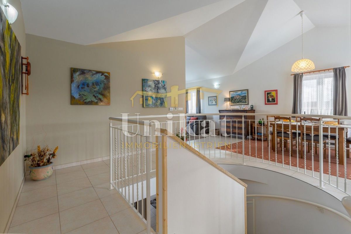 Hiša s čudovitim razgledom - Vižinada